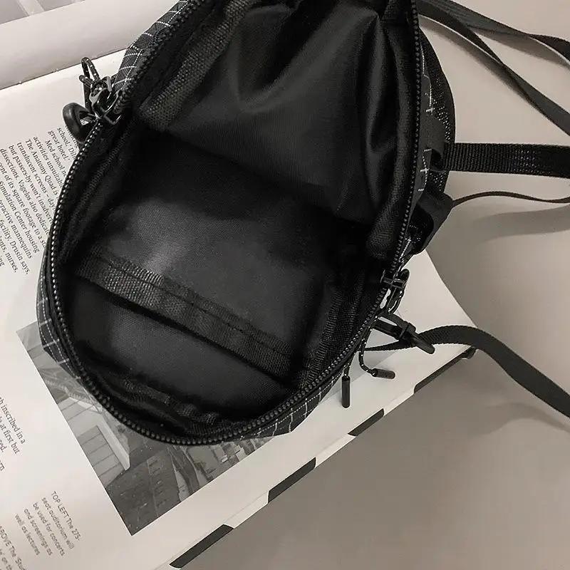 Outdoor-Aufbewahrungstasche mit Schultergurt, Smartphone-Tasche, wasserdichte Wasserflaschentasche für Sport und Wandern, leichtgewichtig – Detail 4