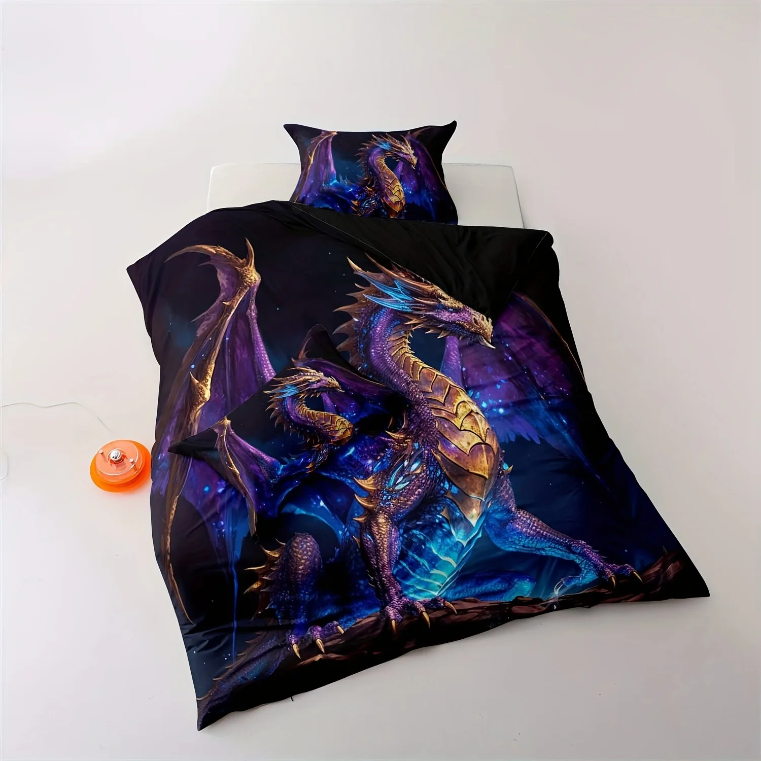 A Set of 3pcs Featuring a Soft And Comfortable Dragon Duvet Cover with a bedding Showcasing Ancient Wild Animal Dragon Patterns