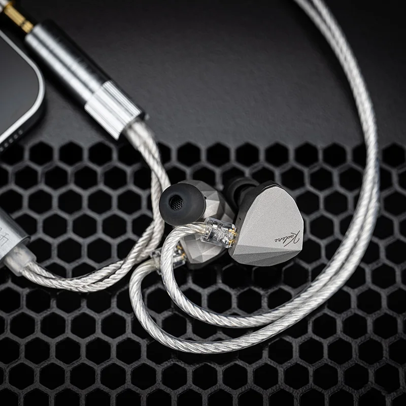 MOONDROP Kadenz 다이나믹 드라이버 이어폰 Eerphone lEM HiFi 음악 0.78mm 4.4mm 플러그 유선 케이블 이어버드(USB-C 및 LT 어댑터 포함)