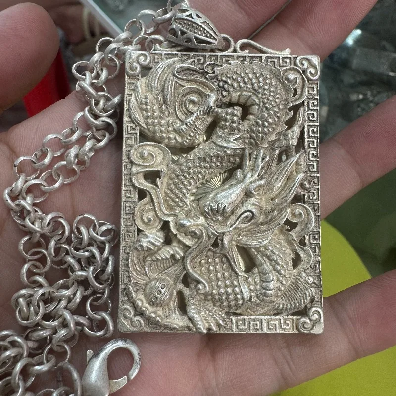 Imitation Qianlong Dragon Pearl Pendant With Chain, Vintage Chinese Antique Style Auspicious Dragon Collectible Jewelry