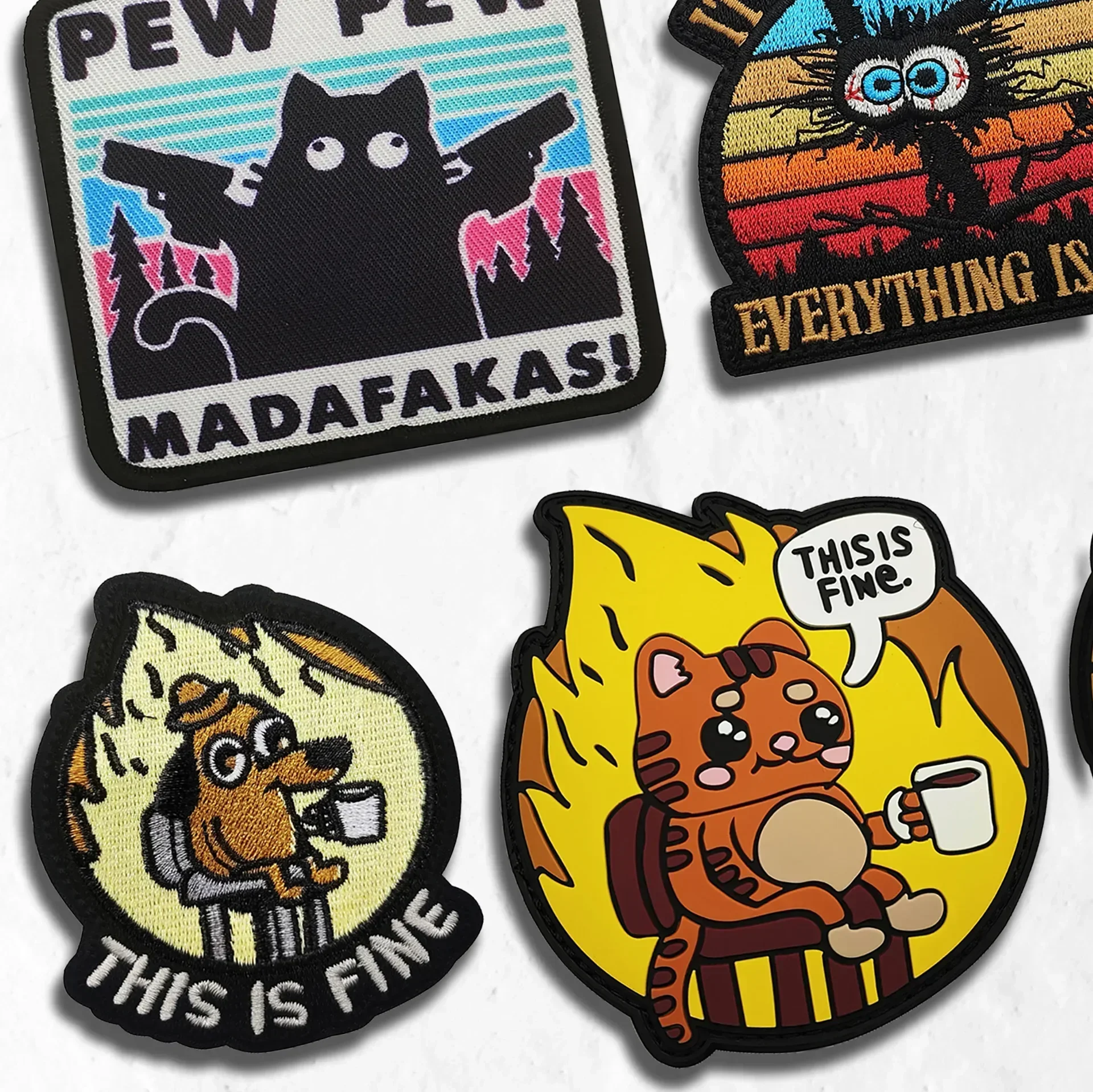 Рисунок 4 - THIS IS FINE нашивки с вышивкой на липучке