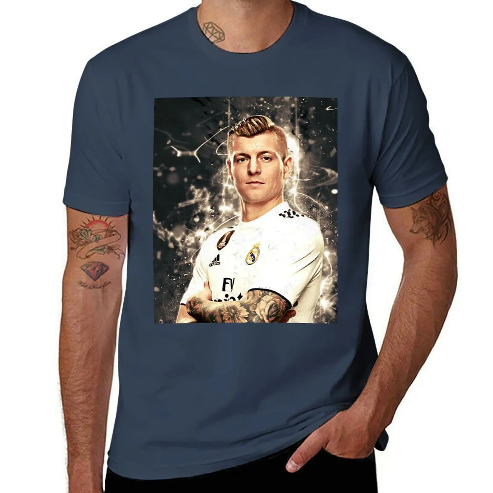 

Toni Kroos 3#240922 T-Shirt Plus Size Lightweight Top