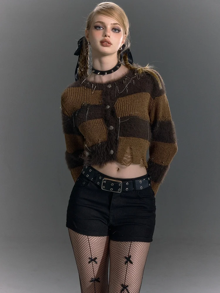 

Byland Universe Punk Striped Knitted Cardigan Sweater Fake Fur Top Pin Chain Street Style Short Length round Neck Spring ...