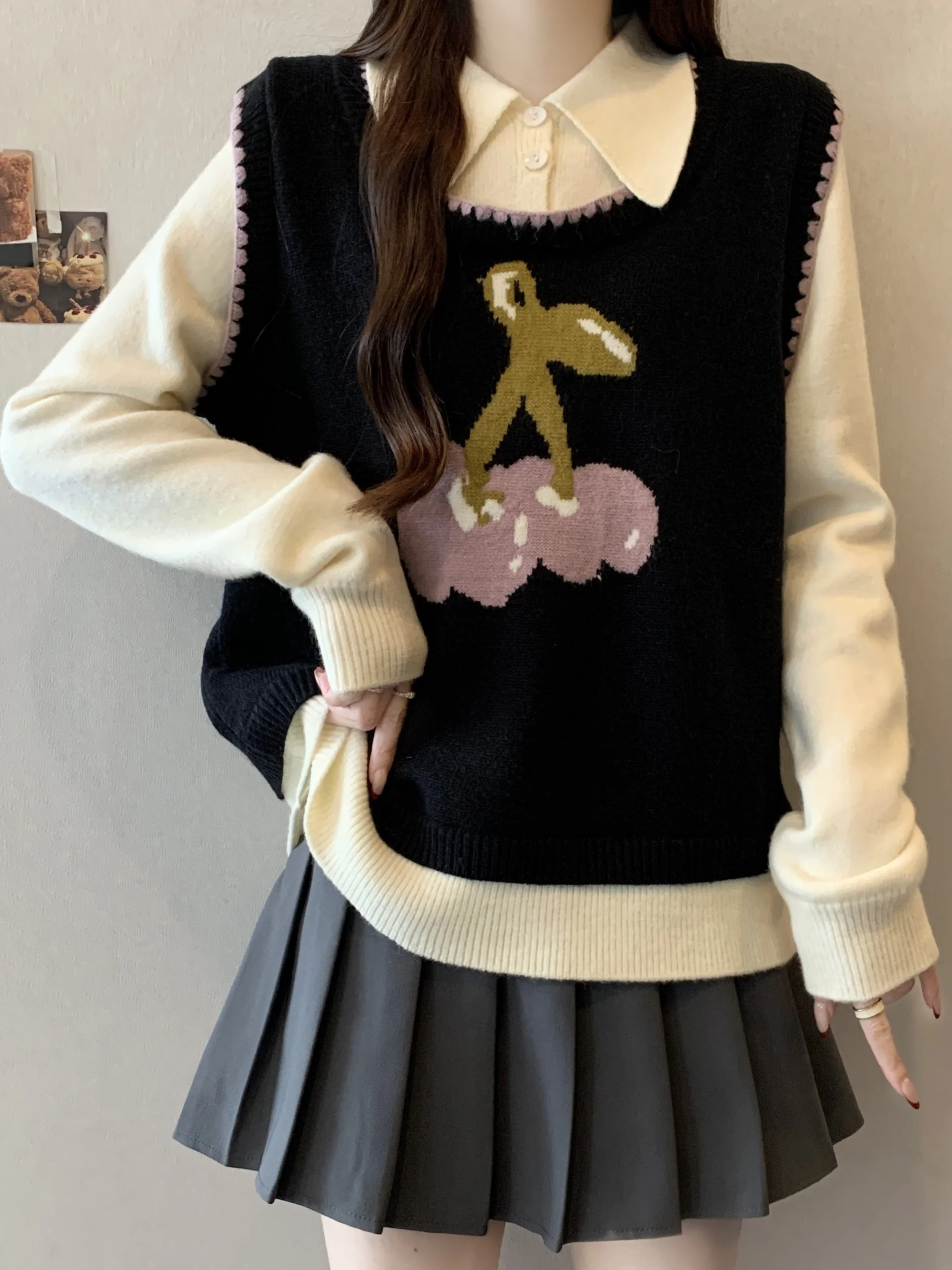 

Large Size Cherry Embroidered Knit Sweater Fake Two-Piece Collar Loose Fit Autumn Winter Women's Fashion plus Size Top