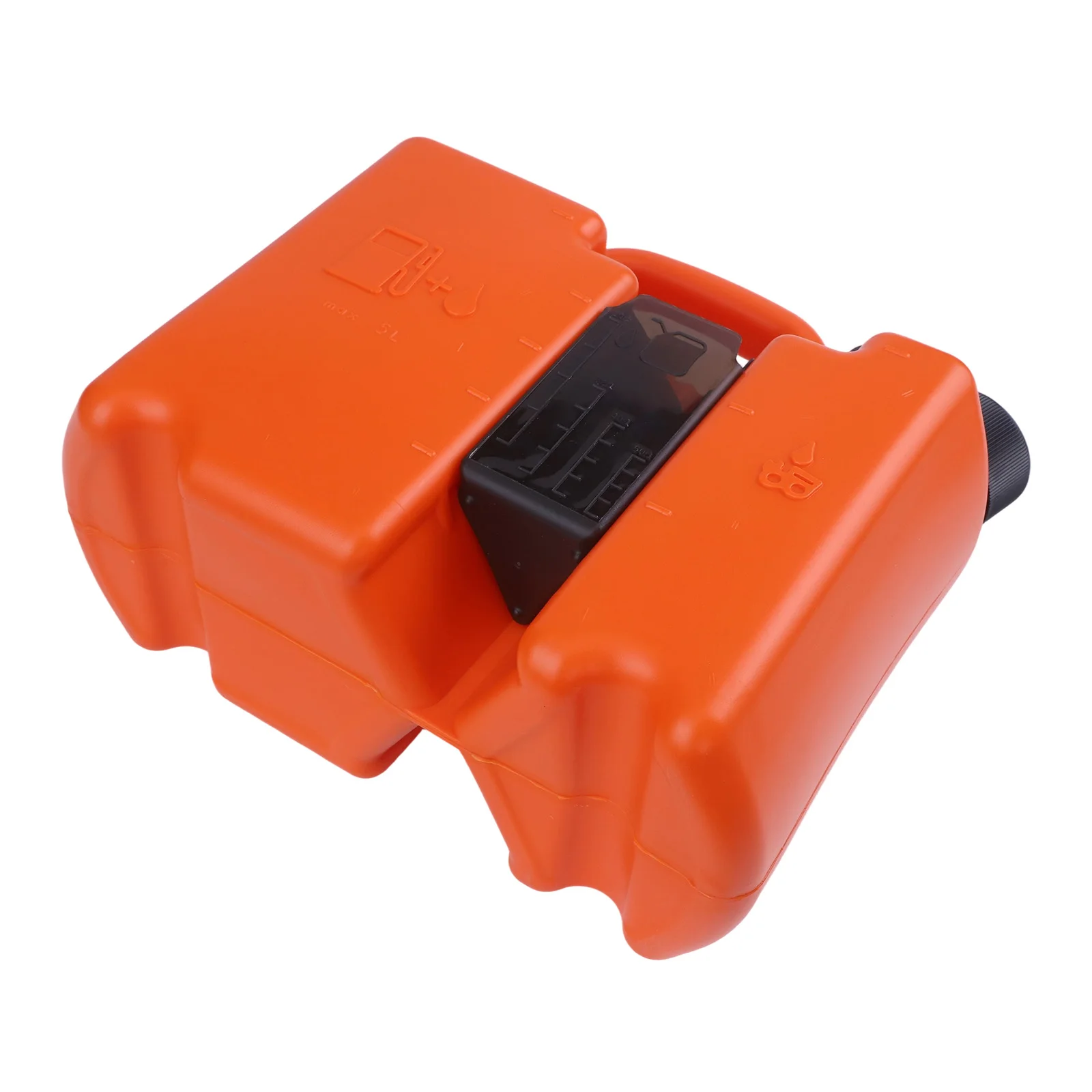 

Конструкция без пролива. Держатель инструмента для бензопилы. Встроенные держатели инструментов. Длинный носик для топлива. Пластиковая конструкция. 3-литровое масло для цепи.