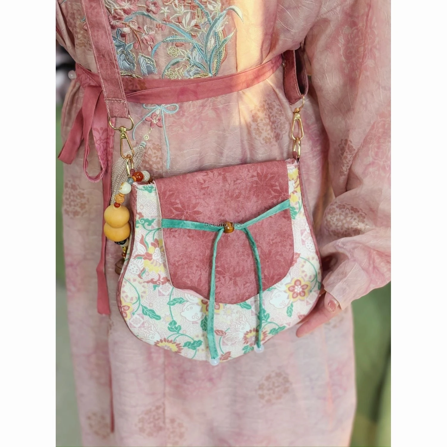 

2025 новая улучшенная модная сумка через плечо из хлопка и льна с принтом в китайском национальном старинном стиле, повседневная сумка для аксессуаров hanfu