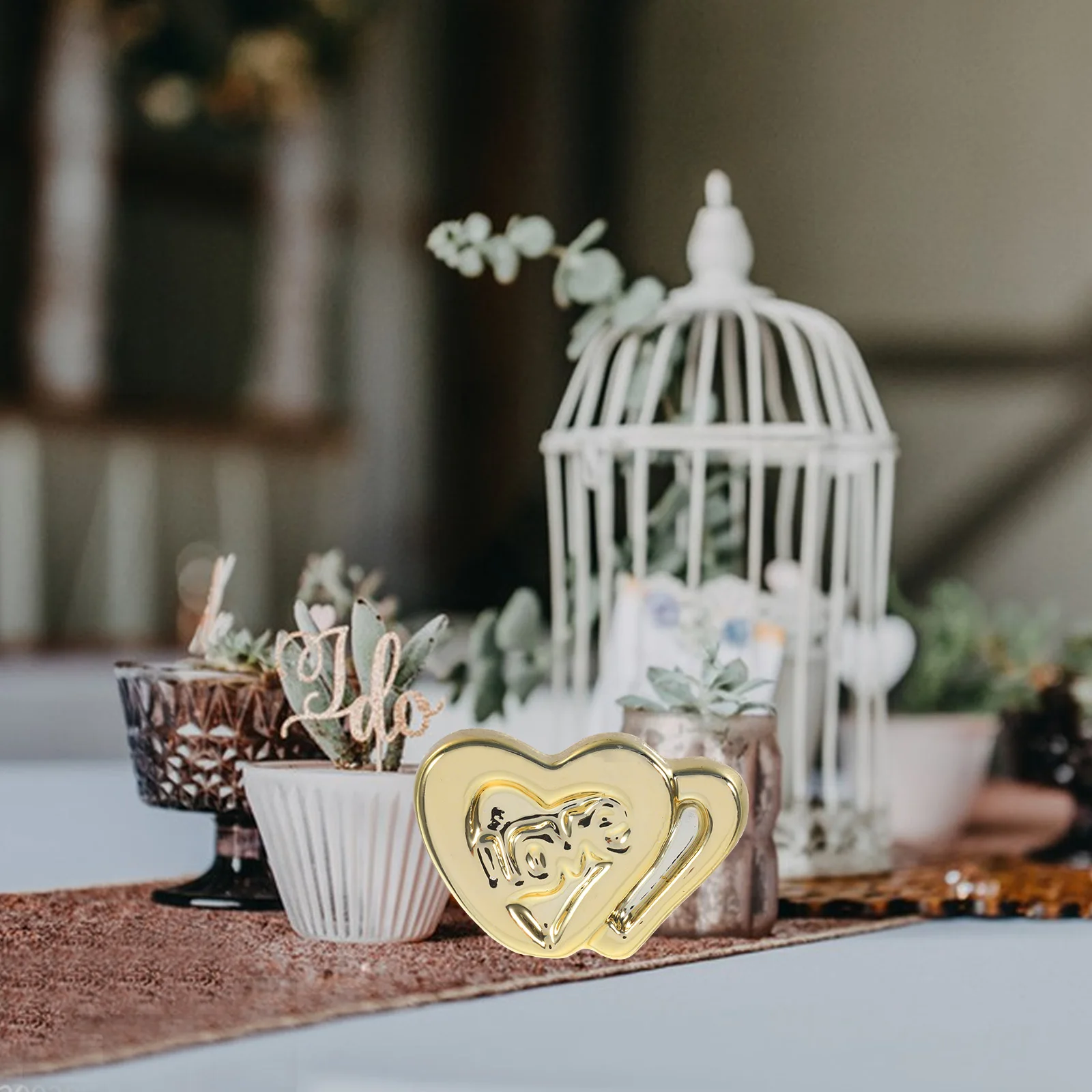 

Valentine's Day Desktop Decorations Table Ornament Ceramic Heart Shaped Small Ornaments