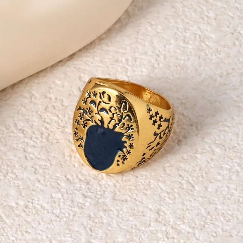 

Huajie Retro Gold Color Metal Carving Flower Stamp Rings for Women Classic Banquet Ring Jewelry Trend