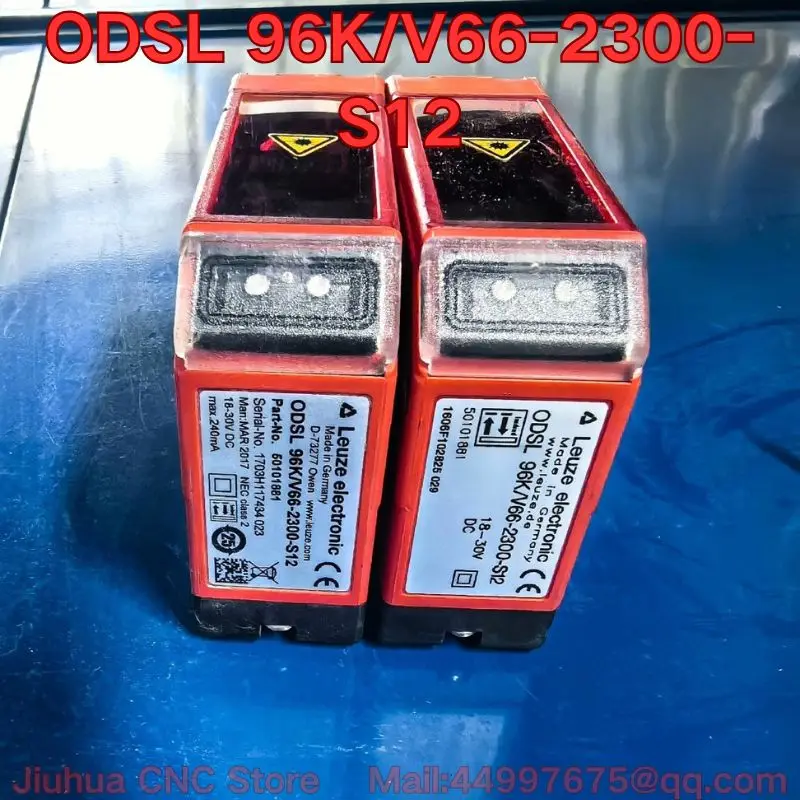 اختبار وظيفة مستشعر المدى بالليزر ODSL 96K/V66-2300-S12 مستعمل عادي