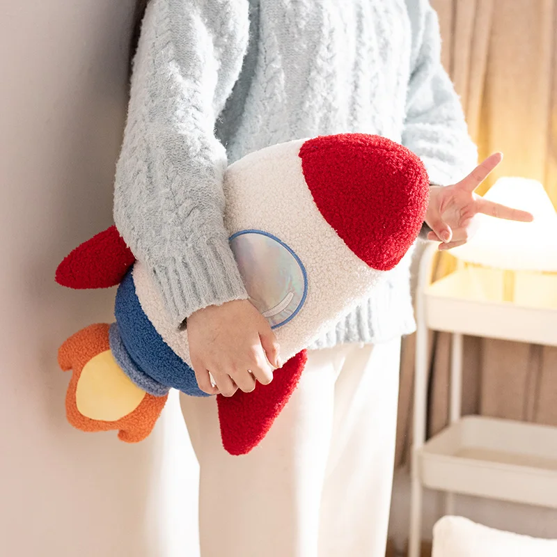 Cartoon peluche astronauta UFO Rocket Airplane Toy farcito Soft Science Fiction Type Soft Doll Doll Gift