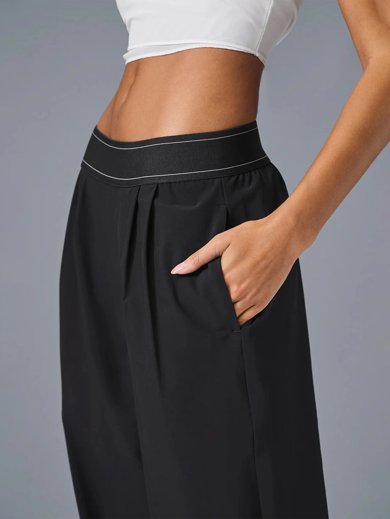 Damen Leichte Schnelltrocknende Weite Sporthose Elastische Hochbund-Faltenhose mit Taschen Locker Sitzende Trainingshose – Detail 6