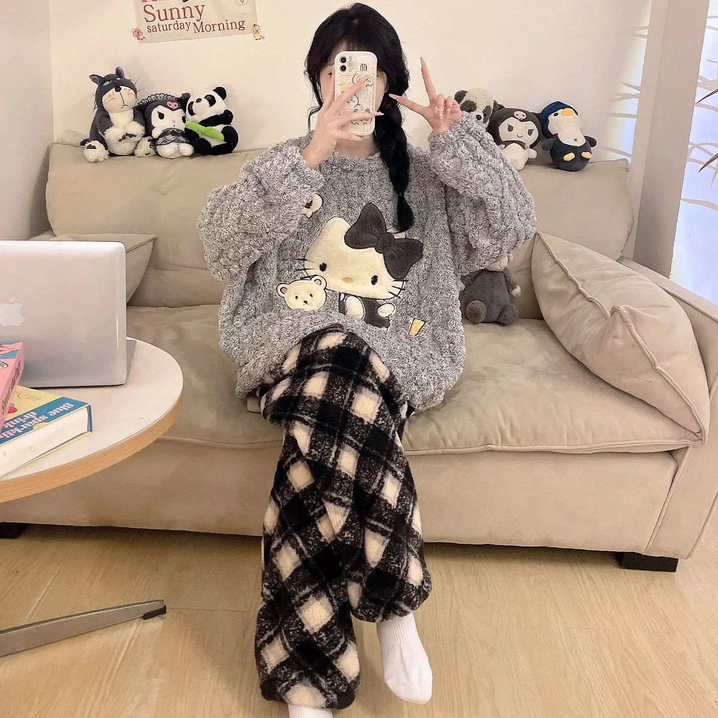 

Sanrio Hello Kitty Women's Coral Fleece Pajamas Set Y2K Cartoon 2-Piece Sweater And Pants Household Winter Comfortable Gift