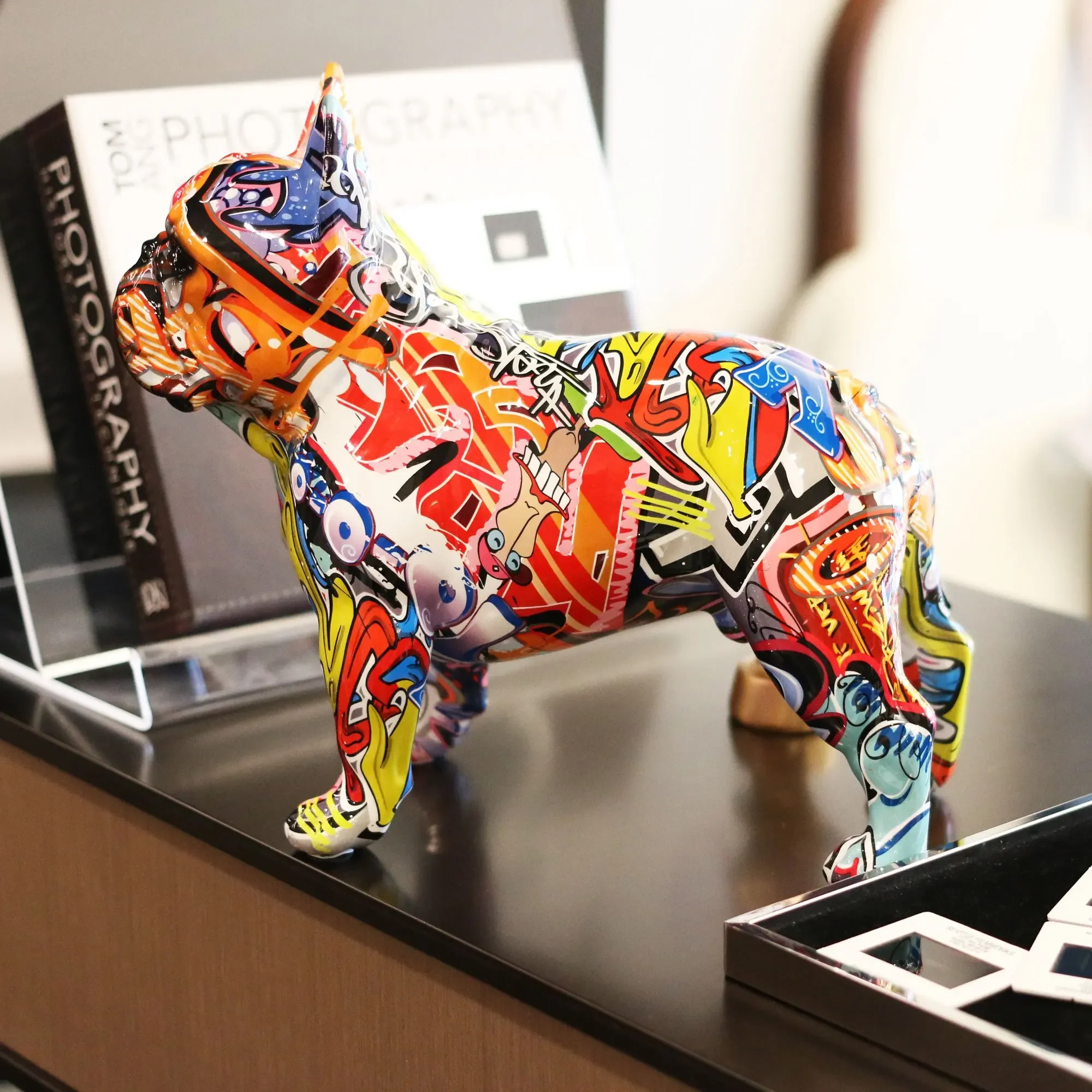 Creativity Art Modern Colorful Pet French Bulldog Statue Graffiti Office Ornaments Printing Resin Dog Home Decor Crafts