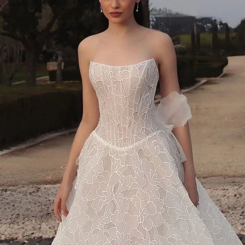 

design sense Shiny Lace white Wedding Dresses glitter decal off-shoulder Bridal Gowns multi-layer Made Customized