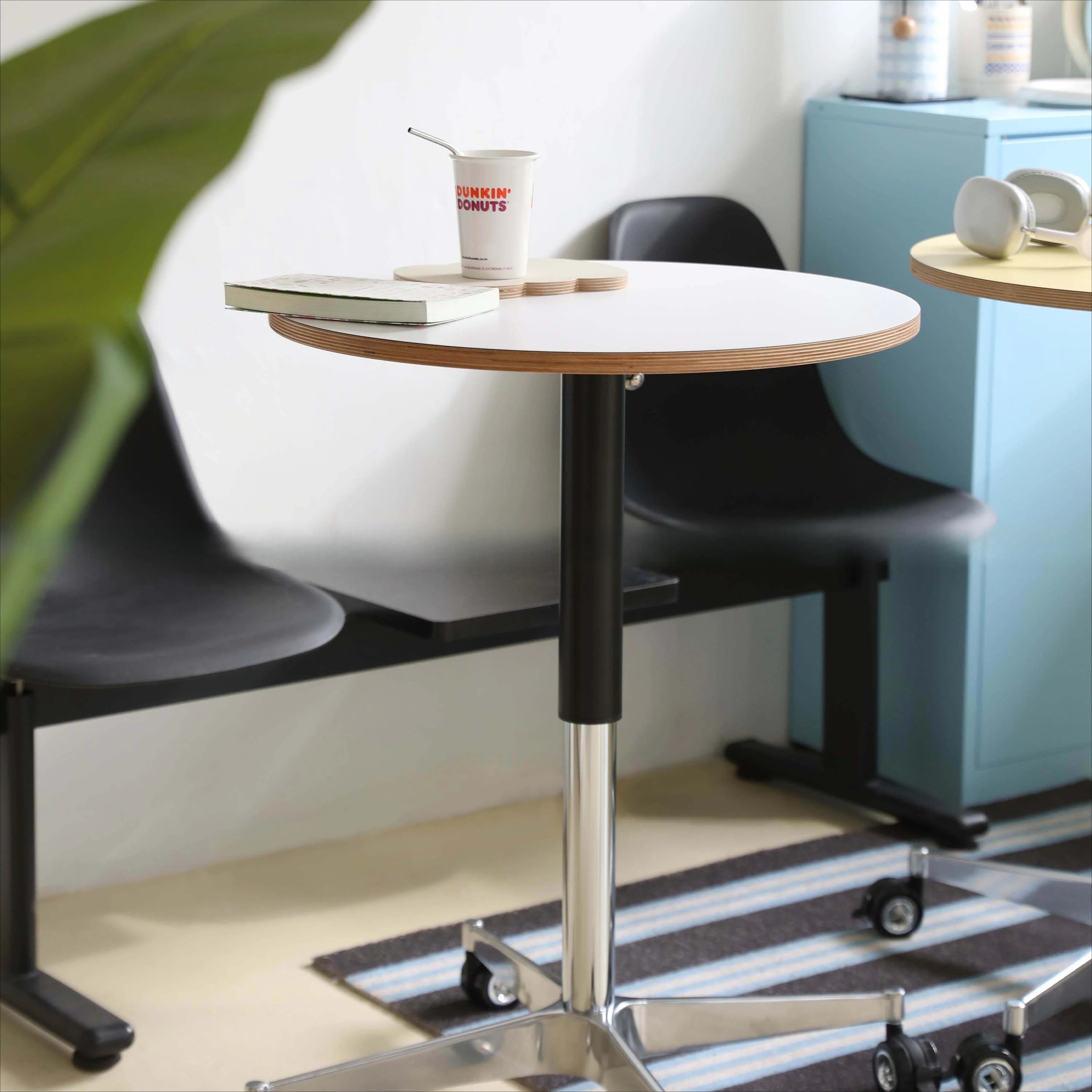 Home ins style Korean blogger with the same ocean board solid wood birch dining table coffee