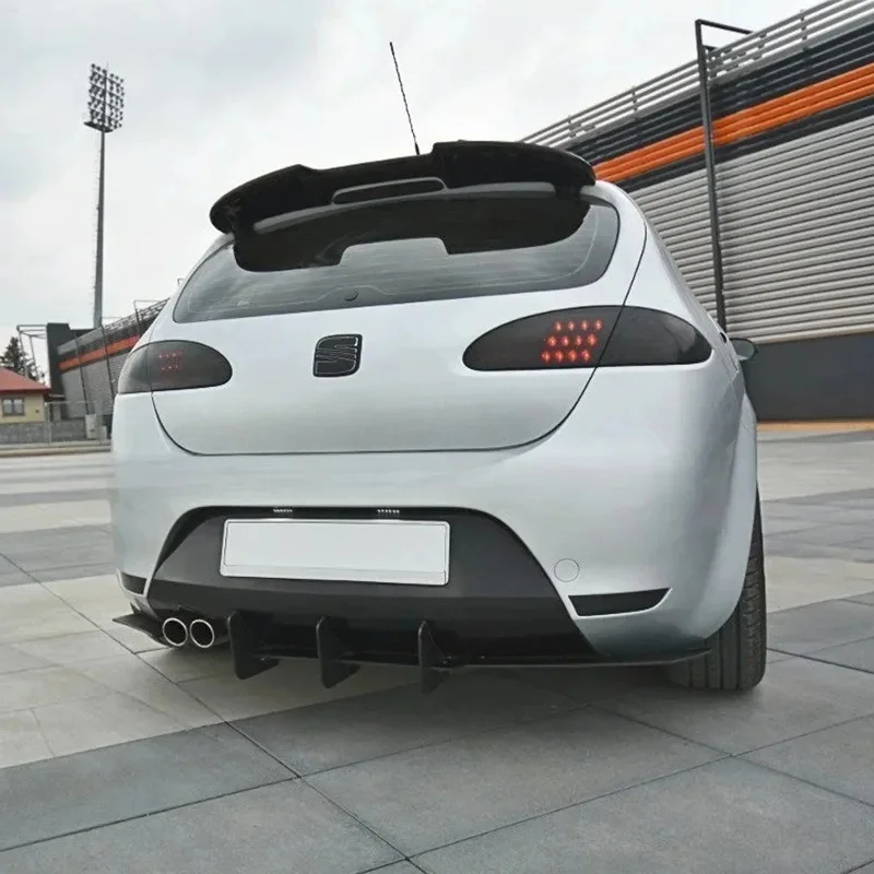 For Seat Leon MK2 1P Pre-Facelift 2005-2008 MAXTON Style Car Raer Trunk Roof Spoiler Splitter Rear Extension Spoiler Cap Tuning