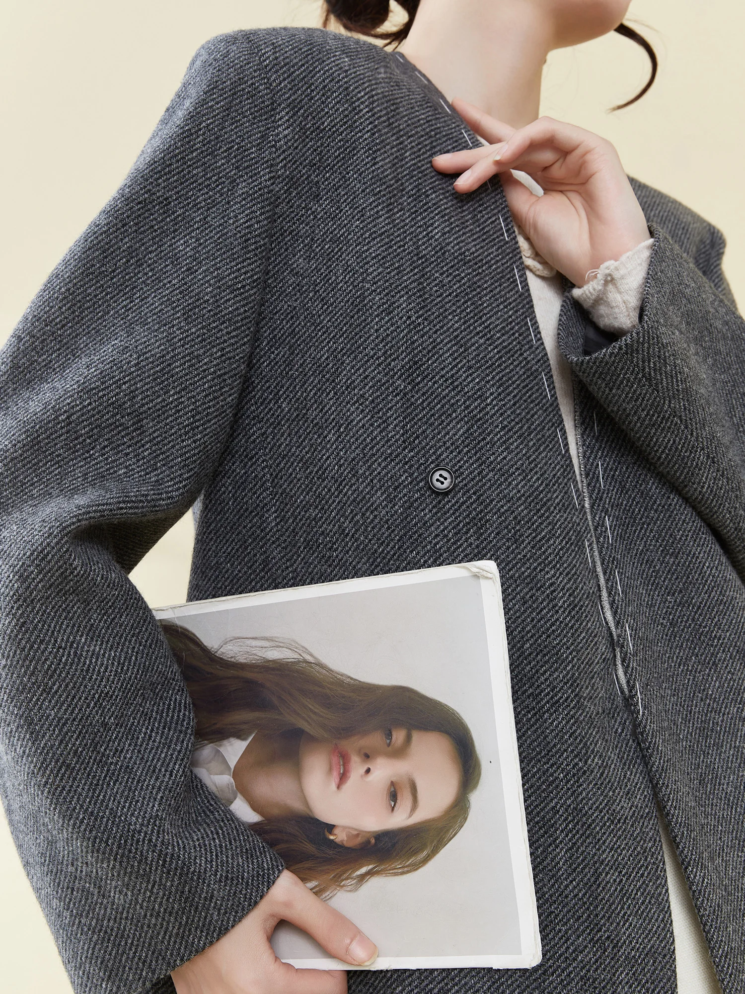 

ay Suit Women's Jaet Premium Feeling Small ence Design Heavy Work Deconstruction Texture Sensation Flowing Era