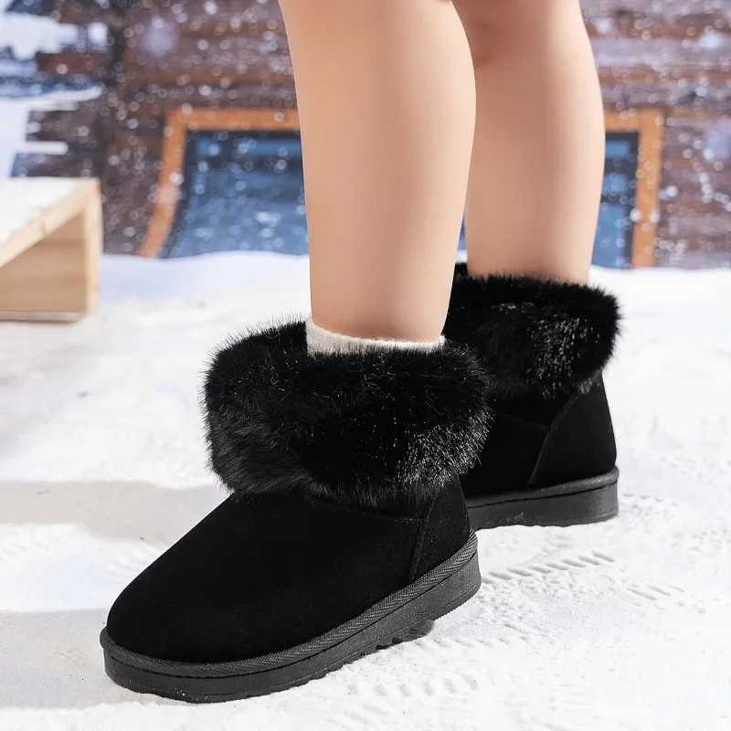 2025年新作子供用スノーブーツ、男の子と女の子の綿靴、シンプルな黒の柔らかい底、ファッショナブルな冬靴