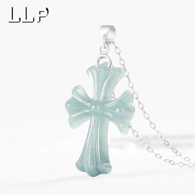 Natürlicher blauer Wasser-Jade-Kreuzanhänger, S925-Silberbasis, handgeschnitztes Amulett für religiöse Zwecke, geeignet für Männer und Frauen – Detail 5