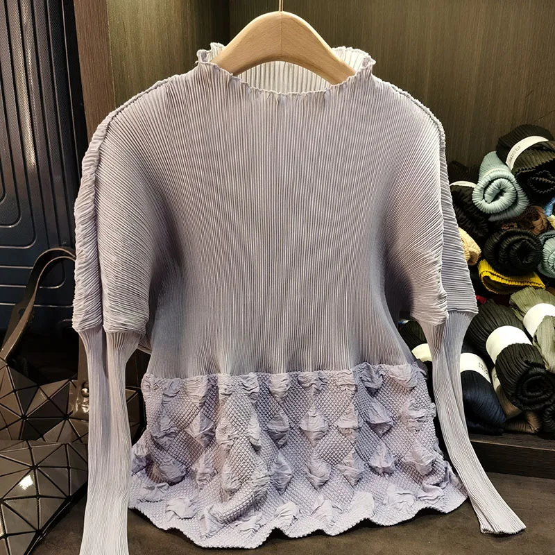 

Miyake Pleated T-shirt High-end Diamond Pleated Design 2025 Spring Age-reducing Stand-up Collar Solid Color Fashion Top Women