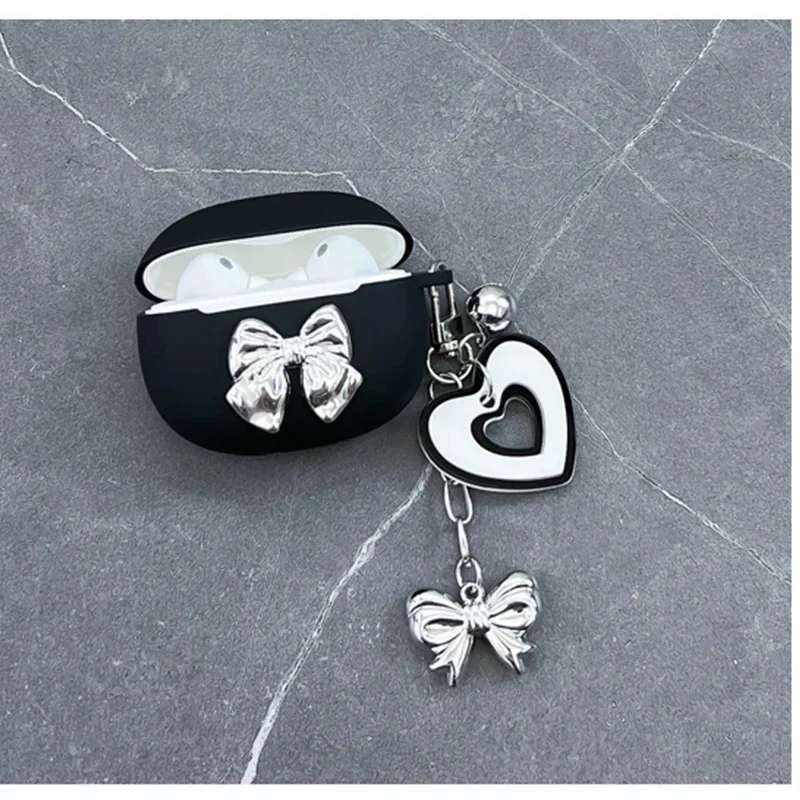 Cute Love Chain Case For xiaomi Buds 5 Case Earphone Silicone Cover Luxury Plating Bow Keychain Case Redmi Buds 5 Pro