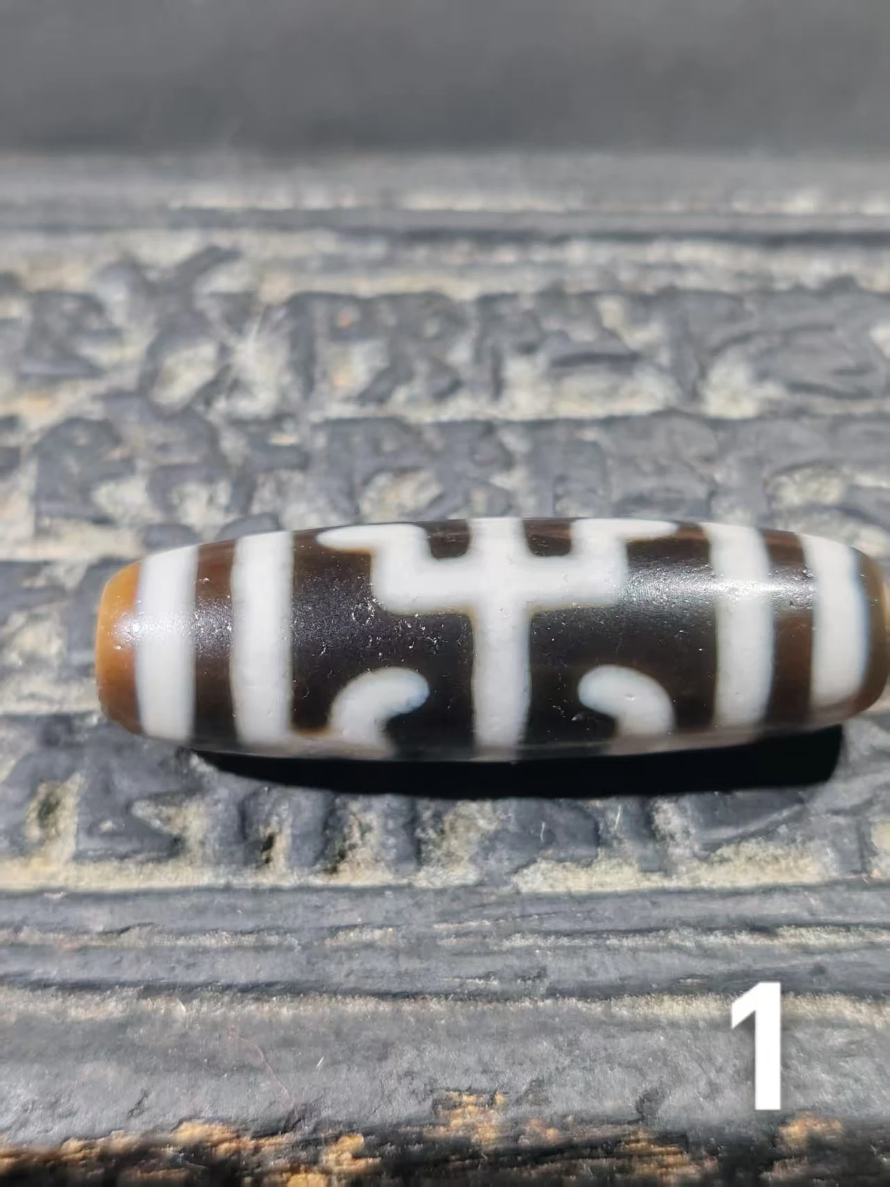

1pcs/lot Jewelry loose Tibetan dzi beads natural agate DIY charms for jewelry making gift elliptical ethnic style