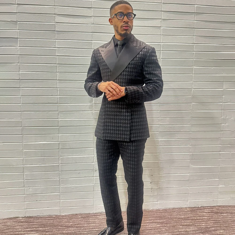 Luxurious Men Black Gray Houndstooth Suit Satin Peak Lapel 2 Pieces Jacket Pants Set Formal Wedding Tuxedo Evening Party Outfit