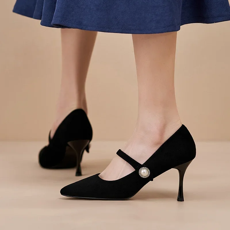 

Size 31-43 Pearls High Heels Female Elegant Small Size 313233 Low Heel Shoes Women Stiletto Black Pumps