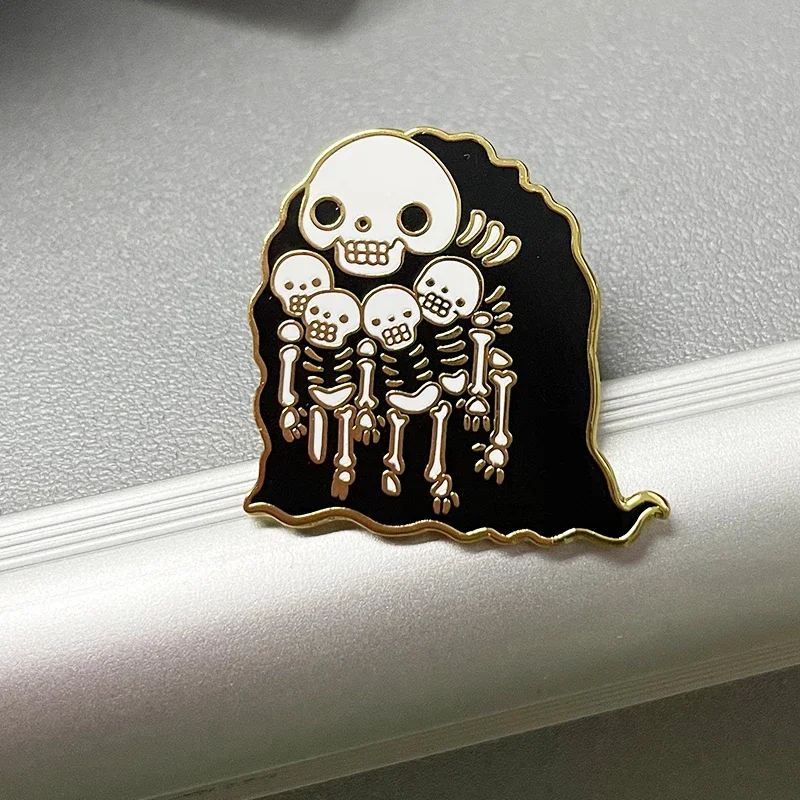 Gravelord Nito Ghost Hard Enamel Pin Skull Skeleton Game Badge Ideal Accessory Gifts for All The Dark Souls Fans