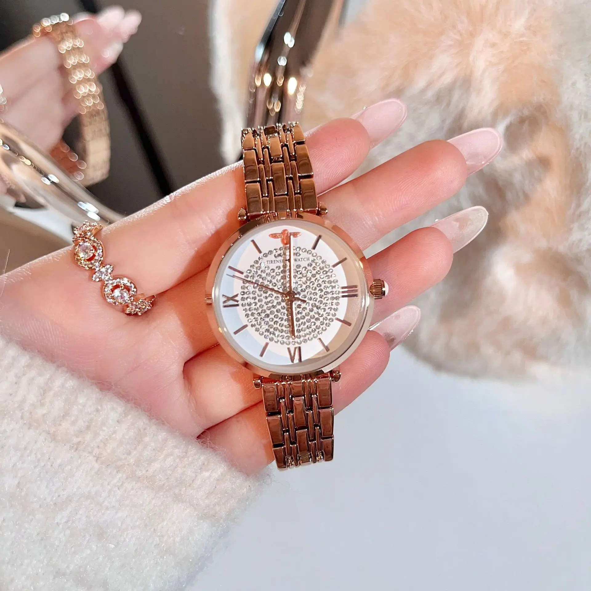 

Женские часы со стальным ремнем, кварцевые часы, водонепроницаемые женские часы