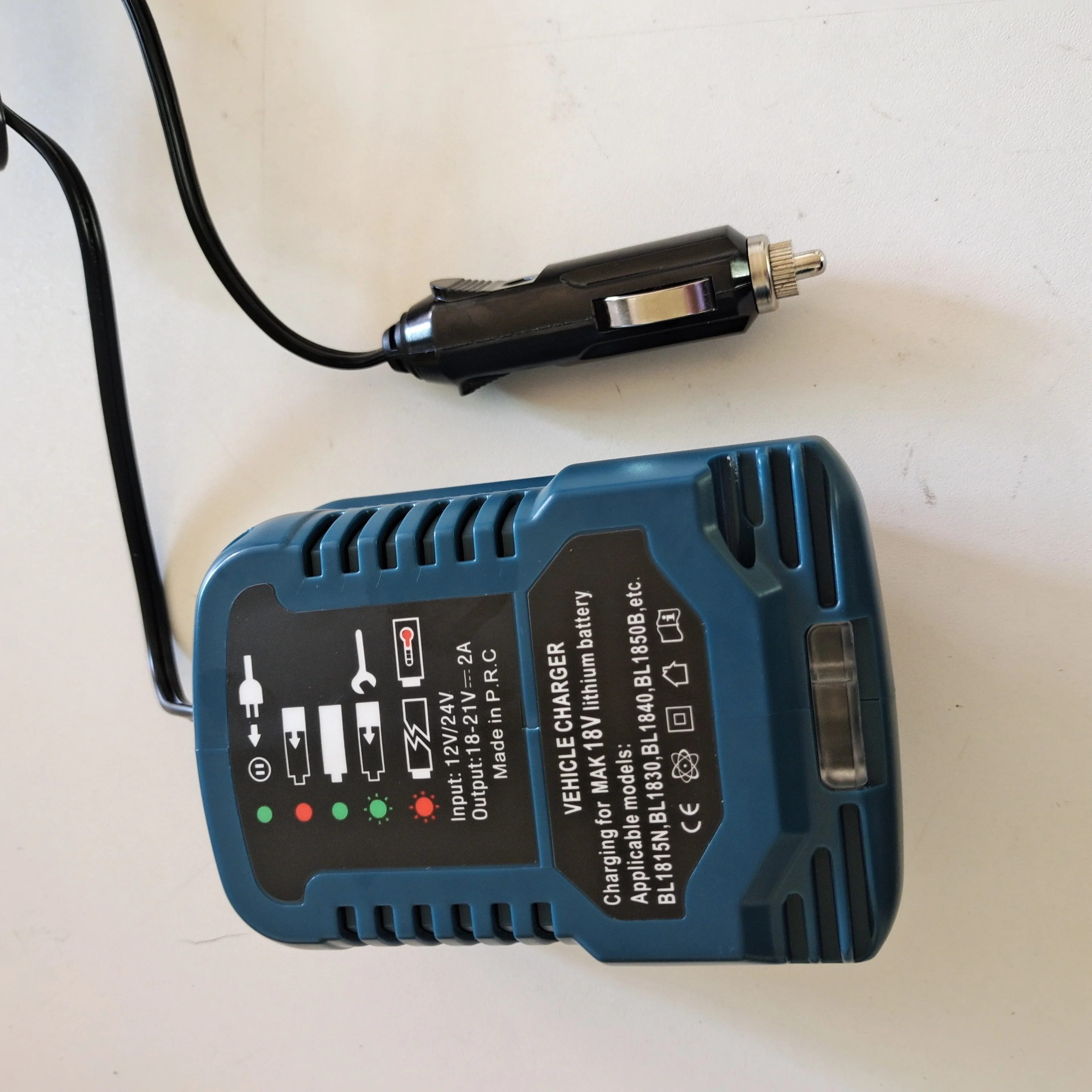 Li-ion Battery Mini Compact Car Charger  Input 12V/24V for Makita 18V Li-ion Battery BL1860 BL1850 BL1845 BL1840 BL1830 BL1815