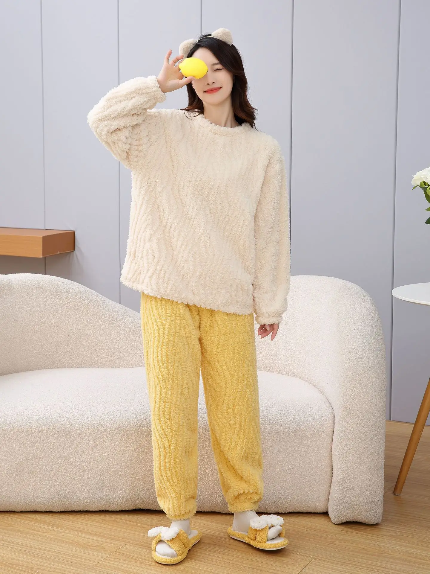 Warm Set of Winter Pajamas Autumn and Winter Jacquard Shu Cotton Velvet Thickened Colorblocking Round Neck Warm Home Wear Female