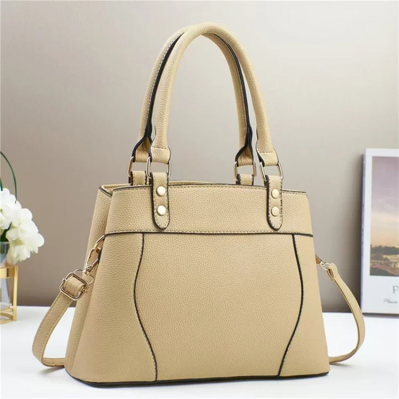 Sac à bandoulière en cuir pour femmes, marque de luxe haut de gamme, élégant, célèbre styliste, Accent élégant, sac de banlieue quotidien ​