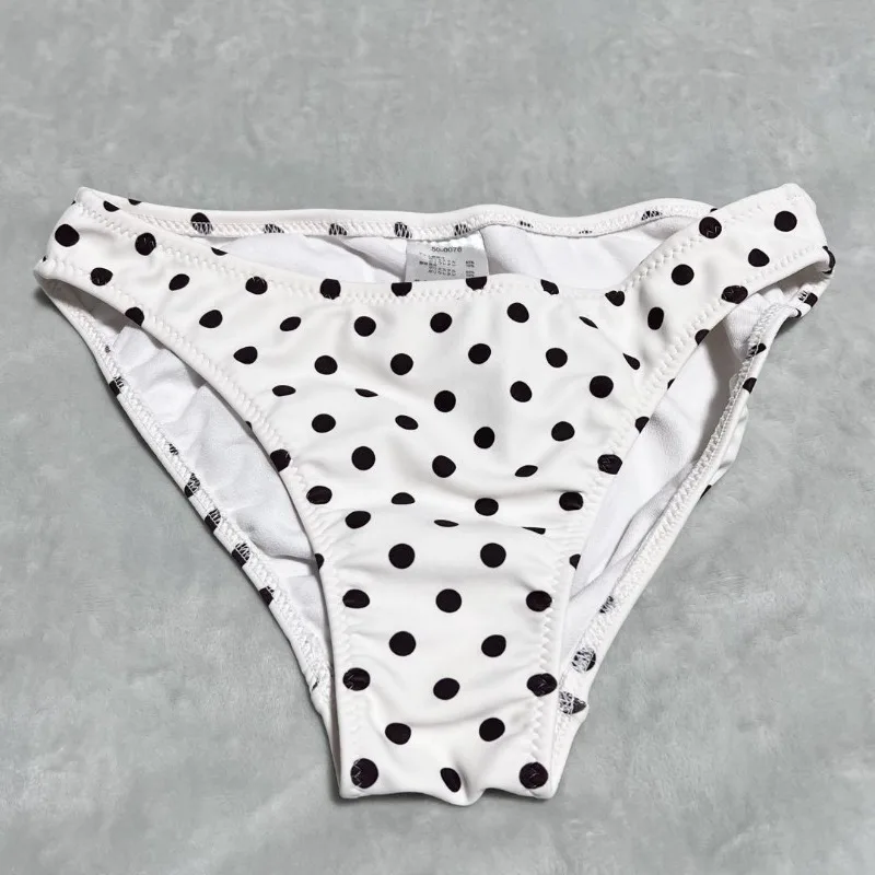 Американский стиль INS, новый милый купальник, летняя мода, сексуальный топ с воротником-халтер в горошек и галстуком-бабочкой, пляжная юбка Y2k, комплекты из трех предметов, 2025 г.