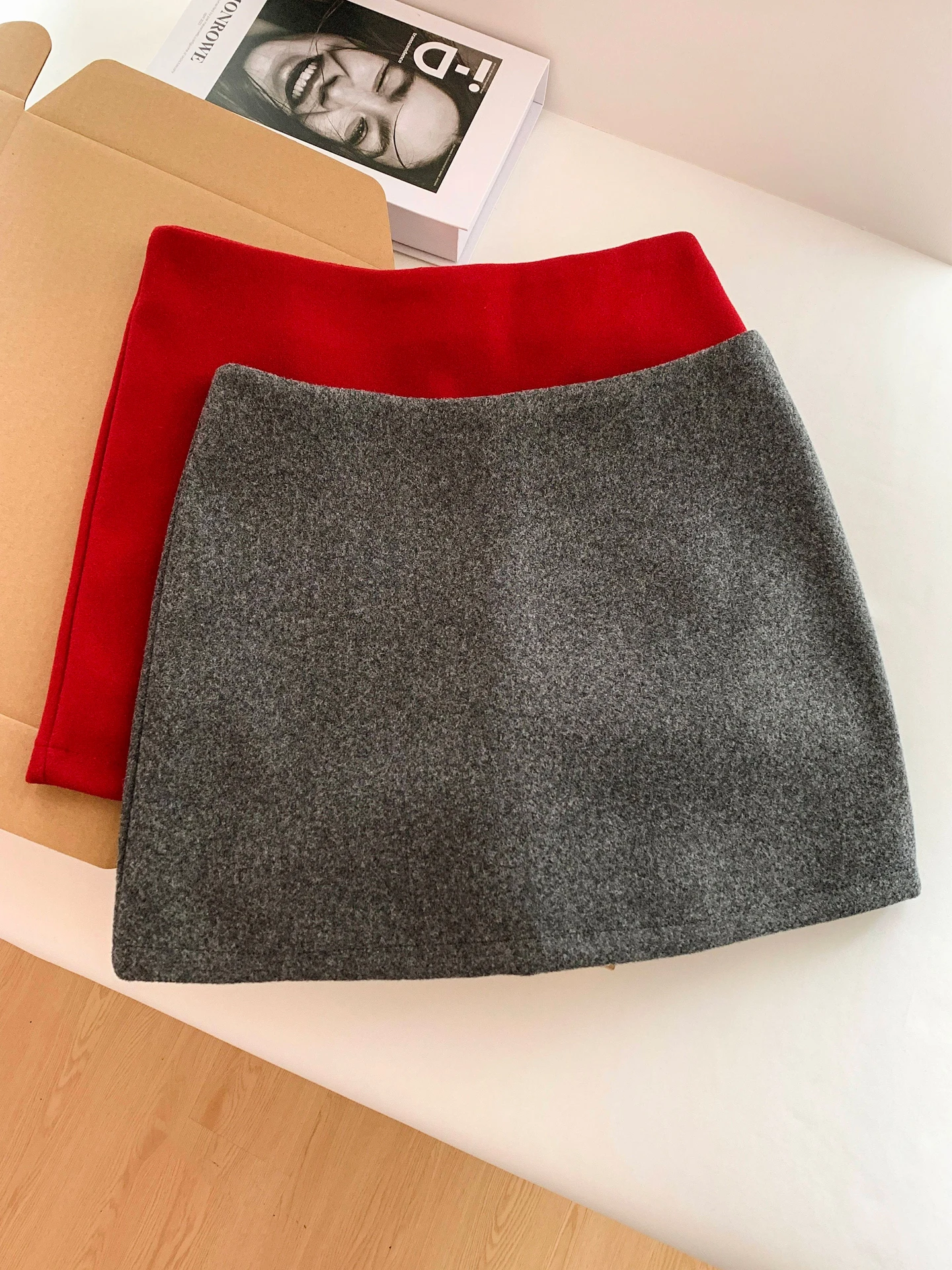 

Red Woolen A-Line Skirt Women's Slimming High Waist ort Skirt for Autumn Winter Sweet Sle Casual Faion Skirt