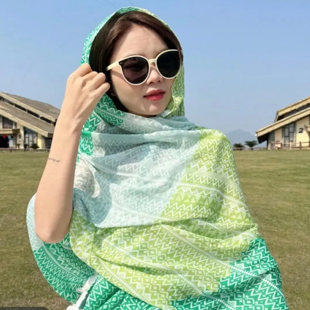 

Summer Poncho high-end women's mid-length vintage ethnic style sunscreen shawl with plate buttons perfect for travel and Cape P1