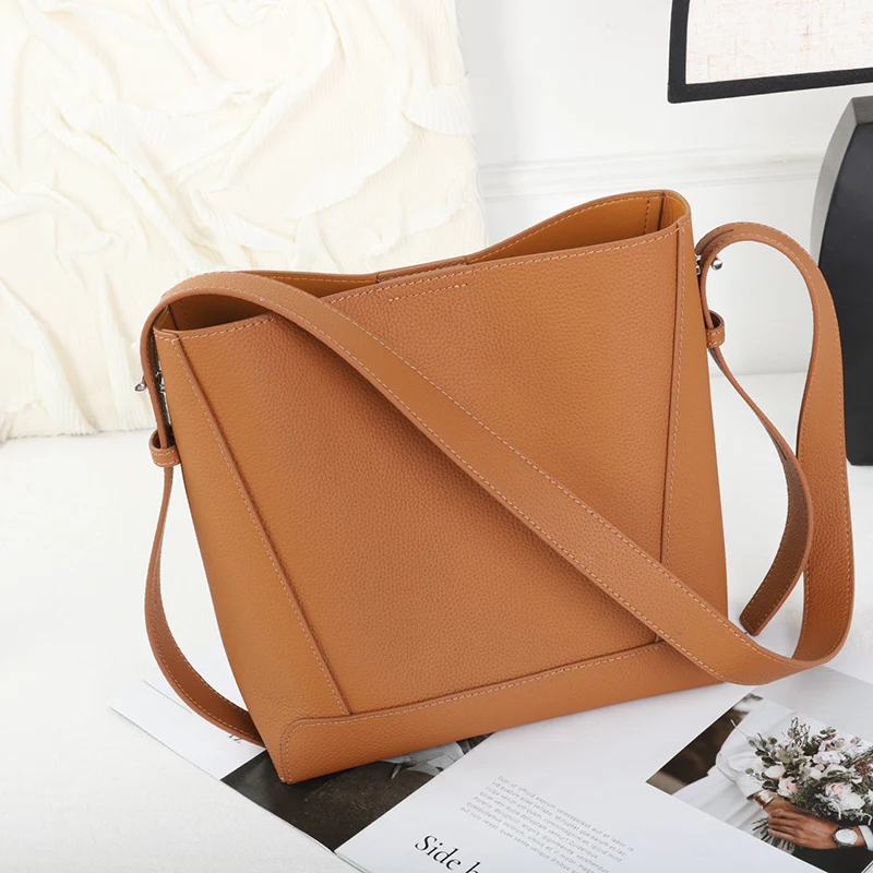 Minimalist Lady Commute Messenger Bag Women Luxury Genuine Leather Casual Shoulder Bags Female Classic Bucket Bag 2023 New Style