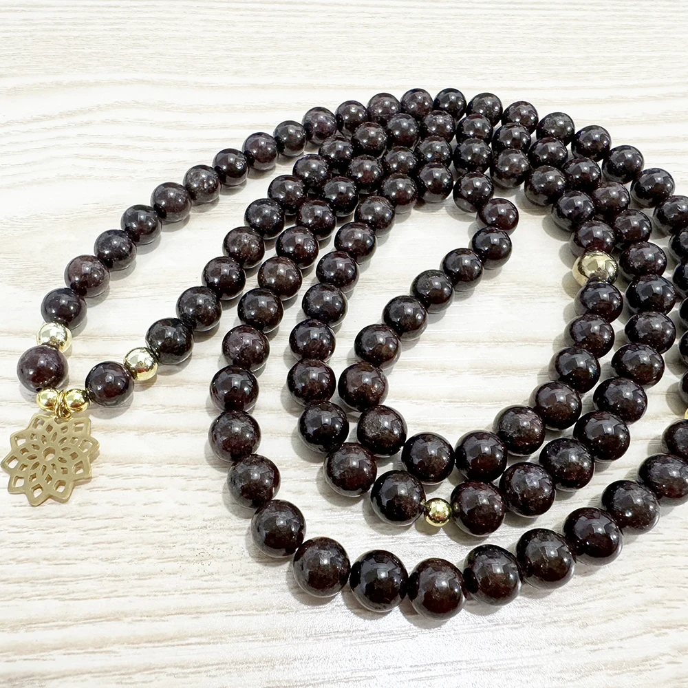 MG2387 Natural 8 MM Garnet 108 Mala Necklace Womens New Lotus Charm Gemstone Mala Beads Jewelry