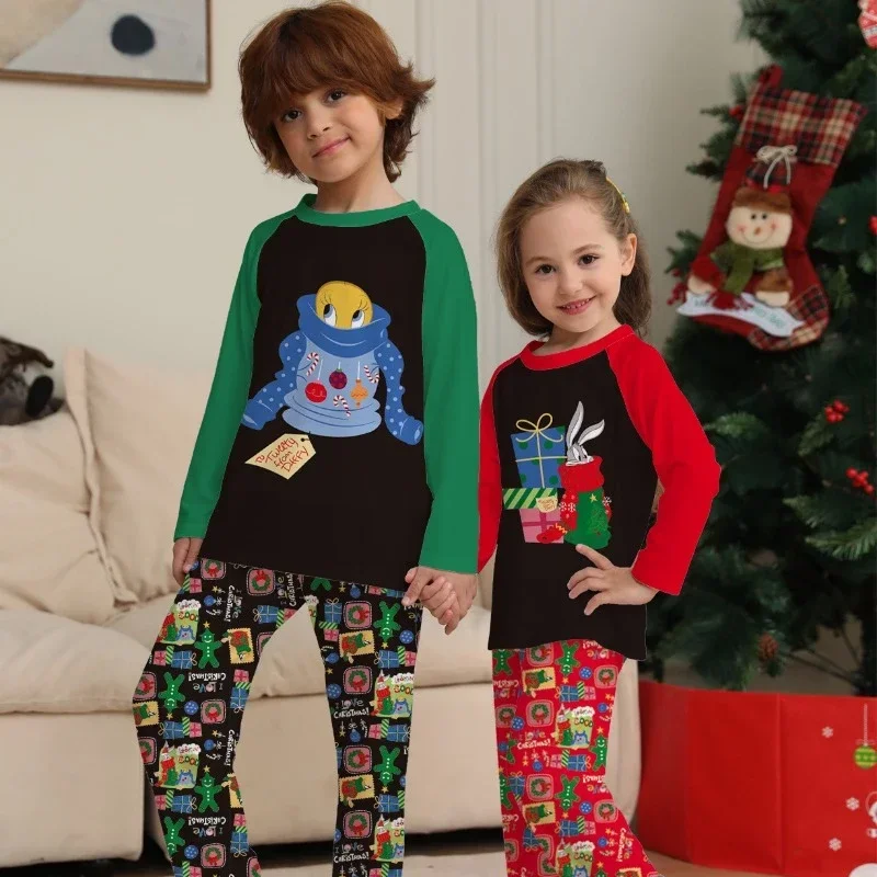 Family Matching Pajamas Outfits Christmas Red Green Cartoon Print Patchwork Homesuit Loose Family of Five Sleepwear Sets H105