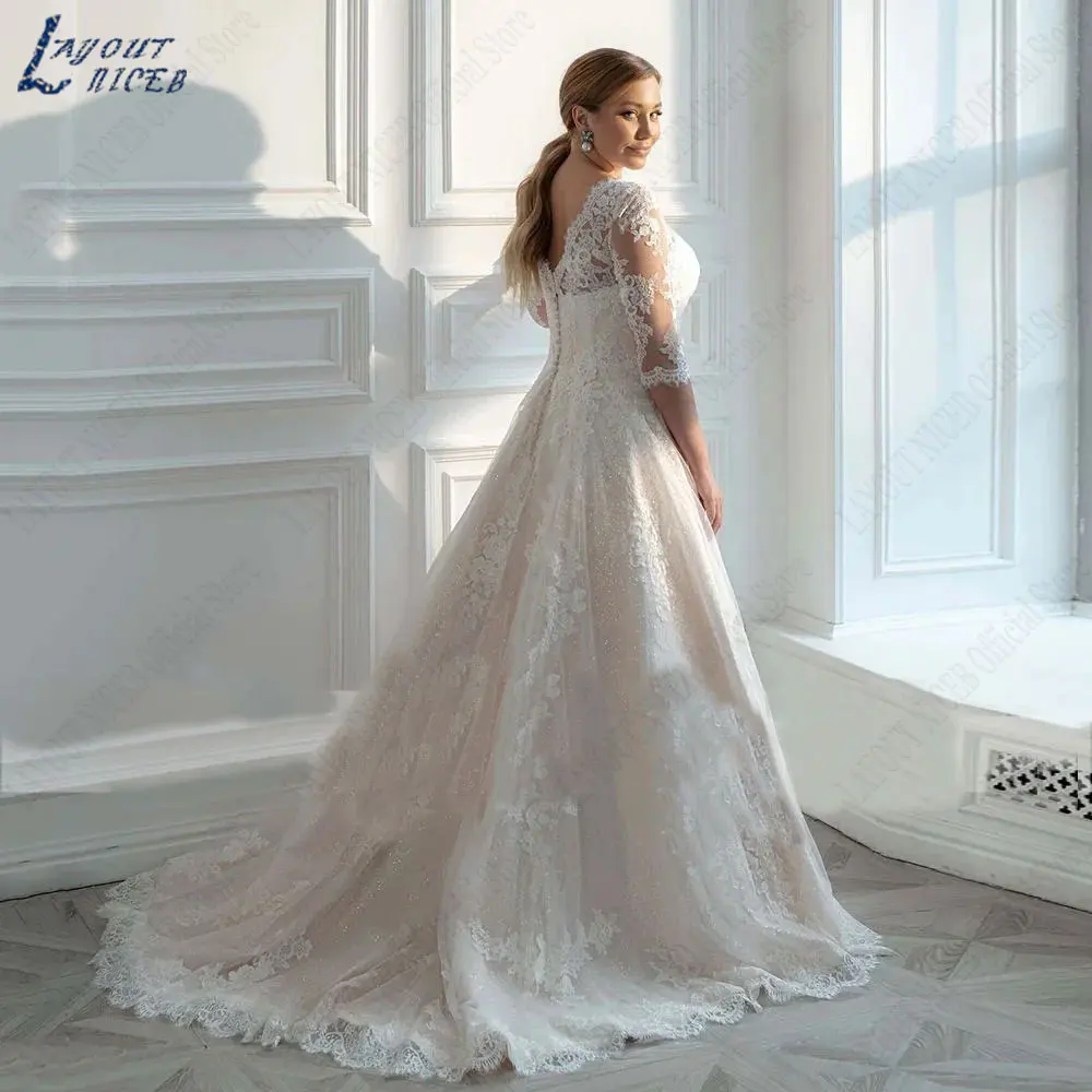 LAYOUT NICEB Lace Appliques Plus Size Wedding Dress Backless A-Line Tulle Bride Gowns Three Quarter Sleeves robes de mariée 2024