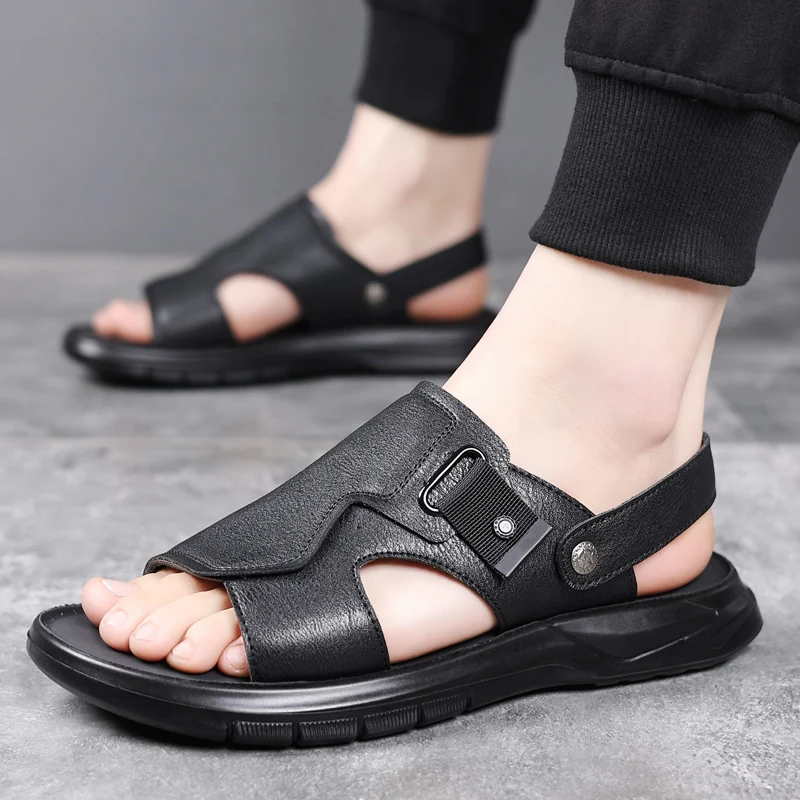 2024 New Mens Sandals Summer Breathable Mesh Sandals Men Outdoor Casual Lightweight Beach Sandals Fashion Men Shoes