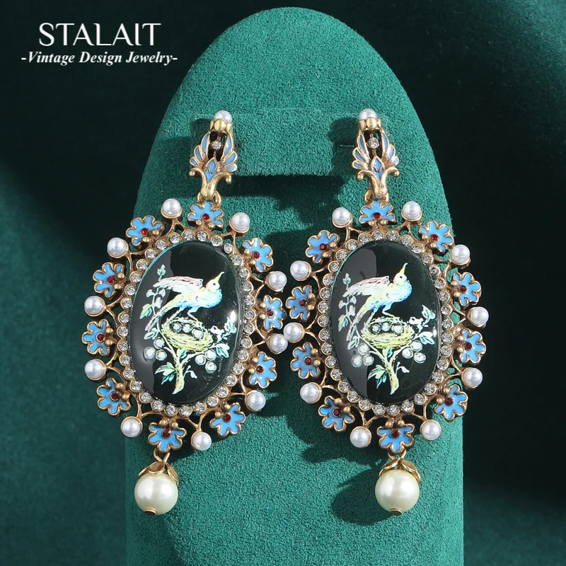 

Vintage Antique Gold Color Shell Earrings Woman With Pearl Nature Bird Charm Luxury Accessories Jewelry 2025 New Trending