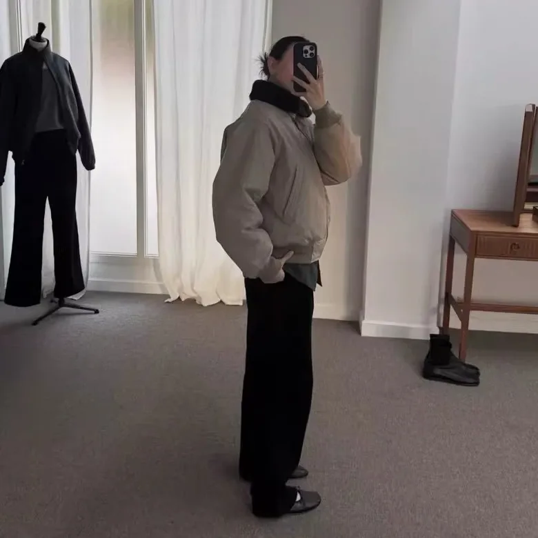 

Теплая куртка-пальто из овечьей шерсти с воротником-стойкой, на молнии, однотонная, экологически чистая