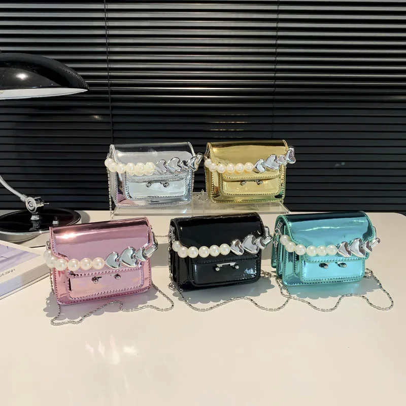 

‌2025 SS Glossy Patent Leather Bag, Mini Square Lipstick Bag with Pearl Chain, Women's Crossbody Purse for Daily Work Party