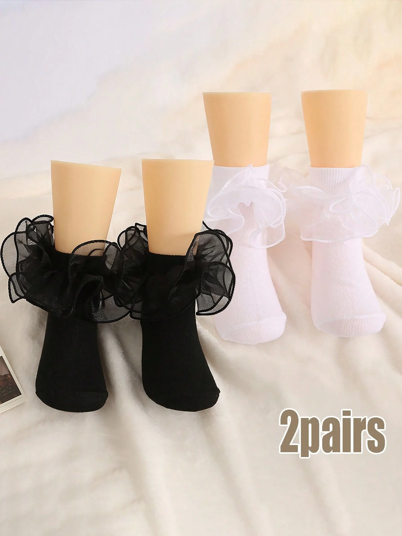 2 Pairs of Children's Ruffled Princess Short Socks, White and Black Thin Dance Socks for Girls Aged 1-12, Suitable for Daily Wear in All Seasons