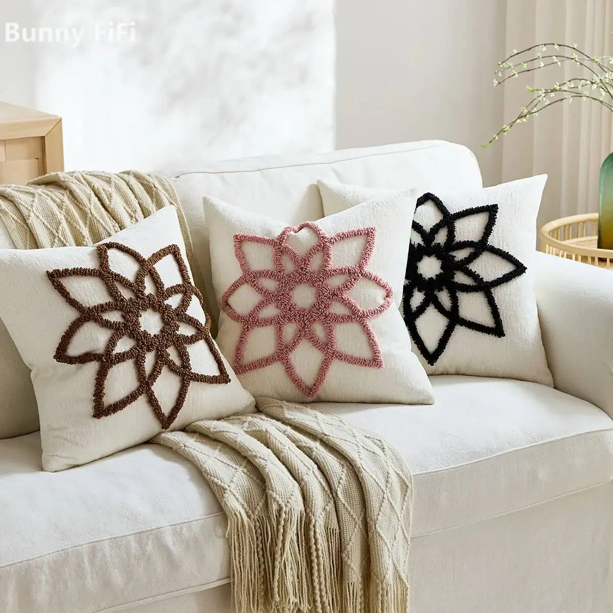 

2pcs Nordic Star-shaped Tufted Throw Pillow Cover Neutral Chenille Boho Decorative Cushion Cases For Bedroom Sofa Home Decor