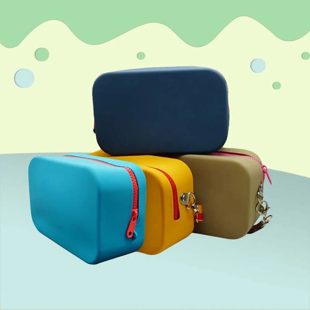 

ID Credit Card Holder Silicone Storage Bag Large Capacity Zipper Pouch Silicone Makeup Holder Square Lipstick Bags