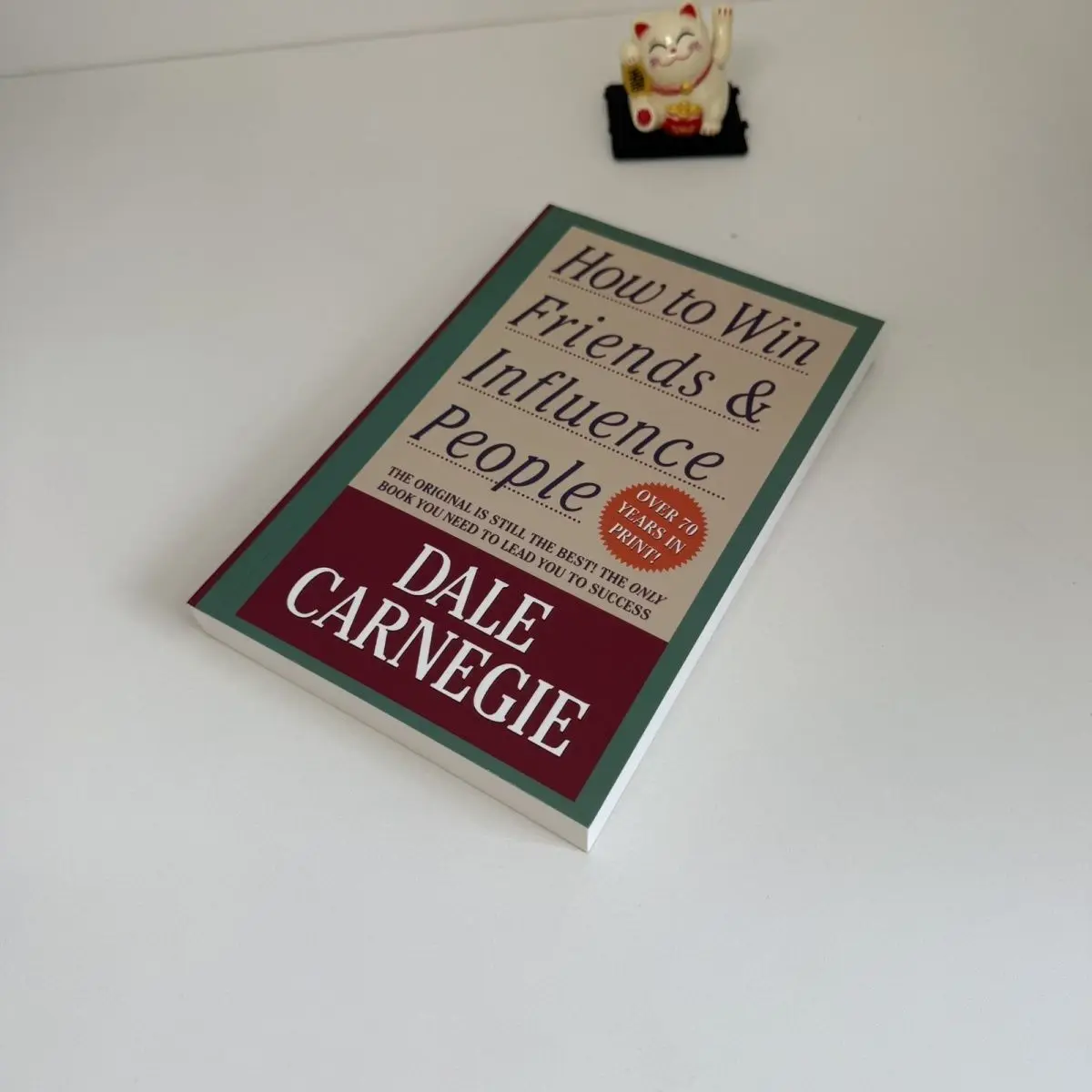 كيف تفوز الأصدقاء وتأثير الآخرين. Libros Libreria فلسفة الكتب المكتبة كتاب الكتب الإنجليزية كتاب فلسفة