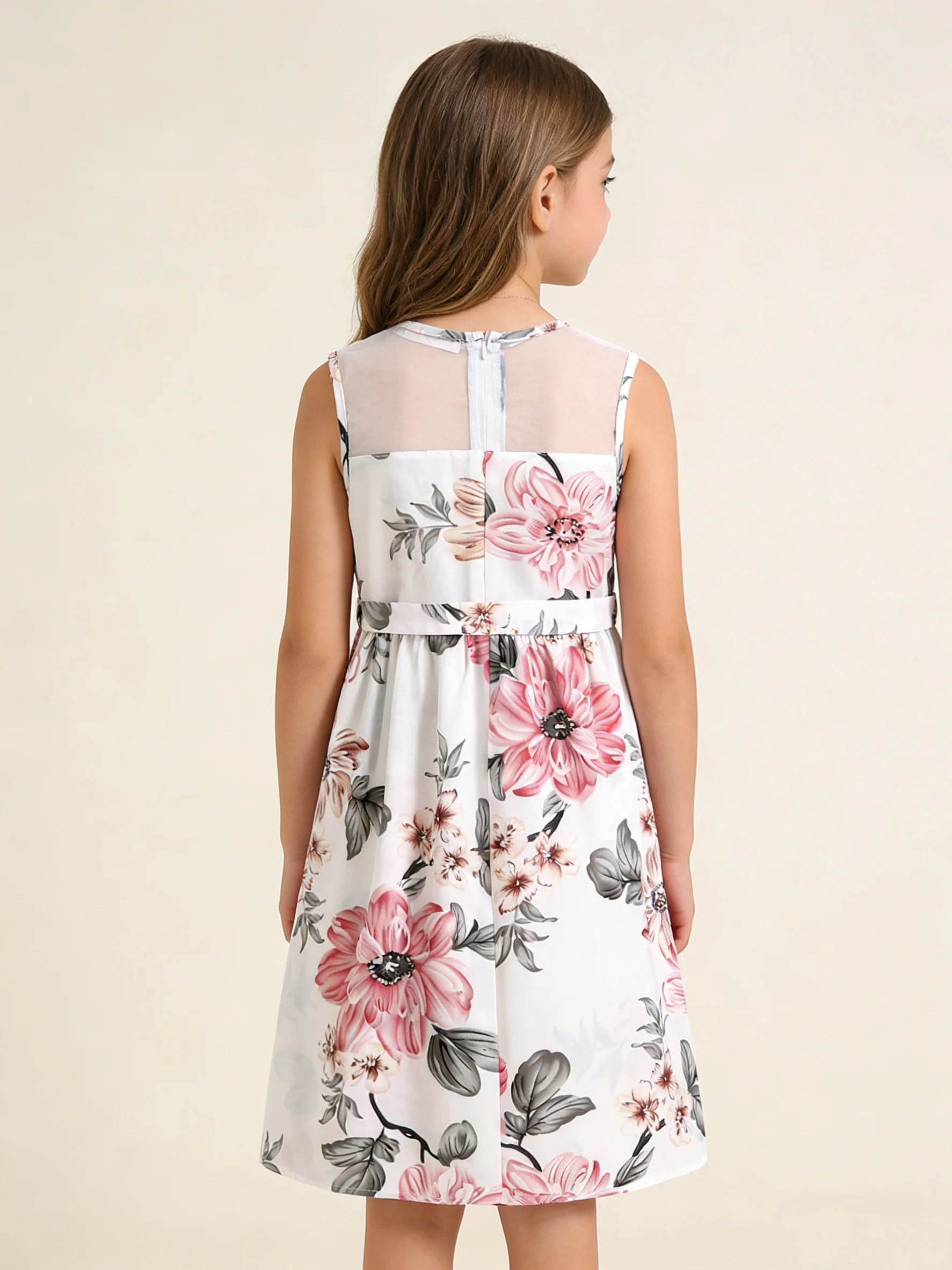 Summer New Girls' Sweet And Cute Sleeveless Round Neck Floral Print Lace Patchwork Dress