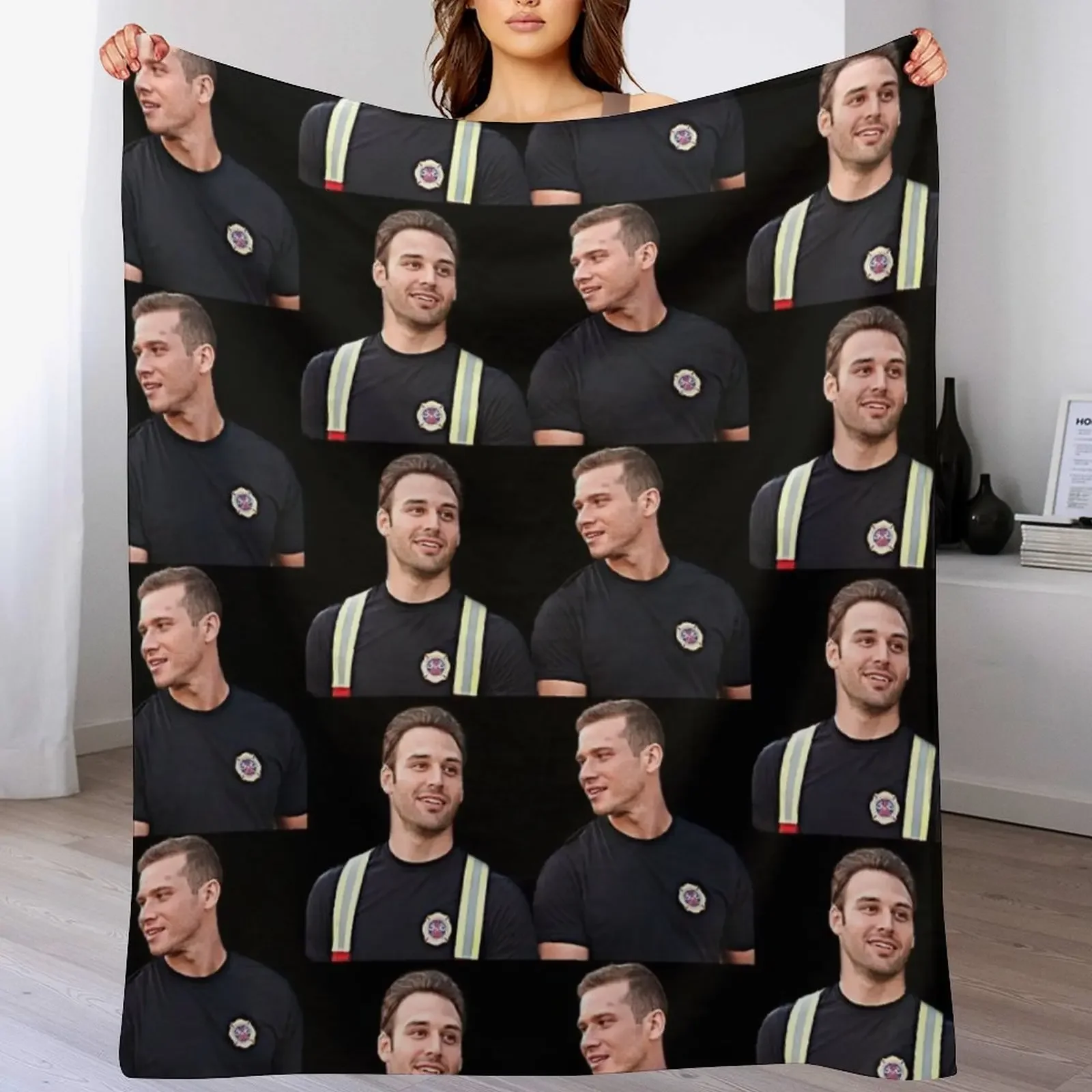 

Buck and Eddie Throw Blanket Durable Warm Blanket for Daily Home Use